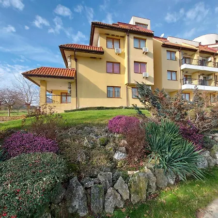 Oasis Kamchia Daire *