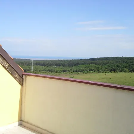 Oasis Kamchia Daire *