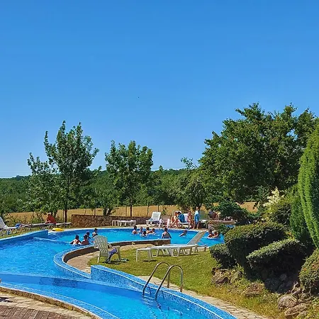 Oasis Kamchia