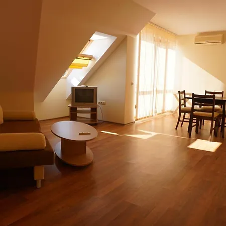 Apartment Oasis Kamchia